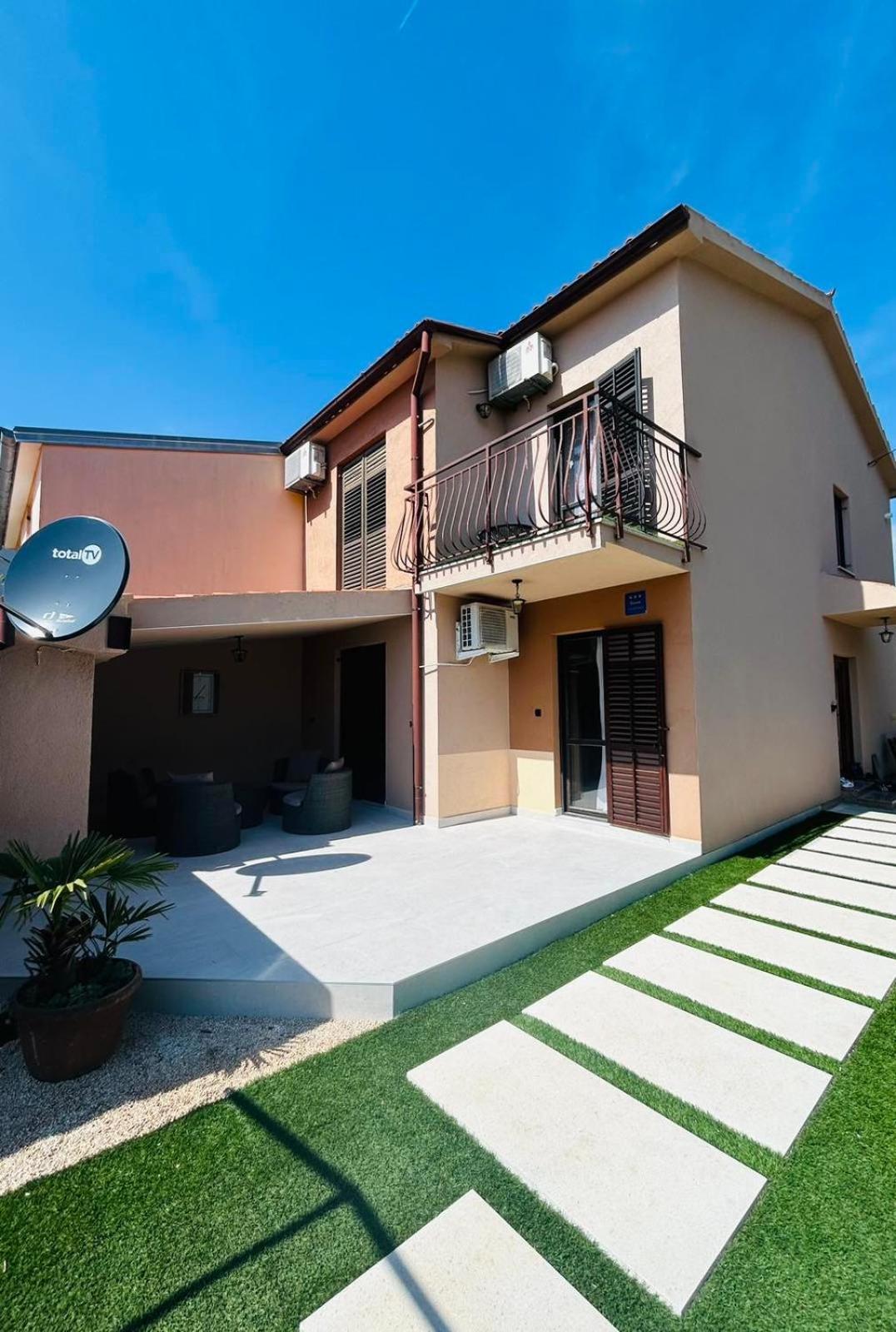 Apartamento Masha Fažana Exterior foto